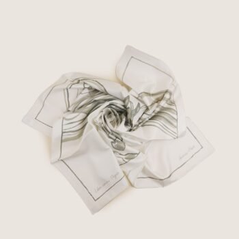 Pegase Silk Scarf - HERM¨¨S - Affordable Luxury