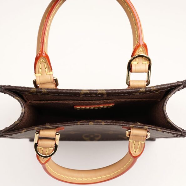 Petit Sac Plat - LOUIS VUITTON - Affordable Luxury