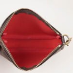pochette-accessoires-affordable-luxury-867024-1