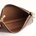 pochette-accessoires-affordable-luxury-944883-1