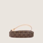 pochette-accessoires-affordable-luxury-307630-1