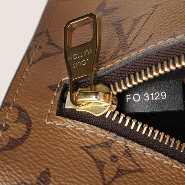 Pochette M¨¦tis Bag - LOUIS VUITTON - Affordable Luxury