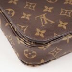 pochette-metis-bag-affordable-luxury-727050-1