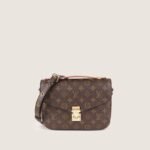 pochette-metis-bag-affordable-luxury-380553-1