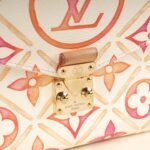 pochette-metis-by-the-pool-bag-affordable-luxury-645978-1