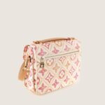pochette-metis-by-the-pool-bag-affordable-luxury-645978-1