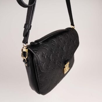 Pochette Metis Shoulder Bag - LOUIS VUITTON - Affordable Luxury