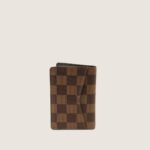 pocket-organizer-affordable-luxury-850691-1