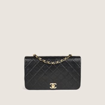 Single Full Flap Bag - CHANEL - Affordable Luxury