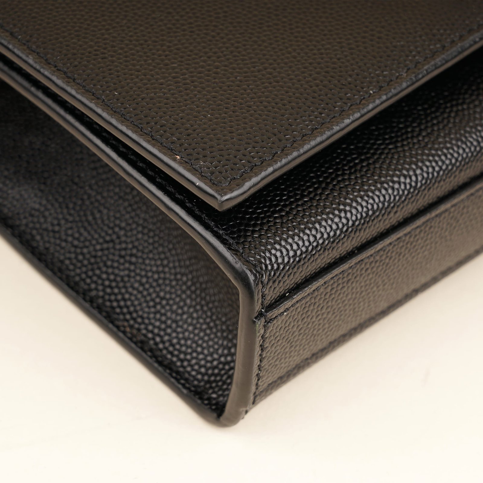 small-kate-shoulder-bag-affordable-luxury-587840-1 Small Kate Shoulder Bag - SAINT LAURENT - Affordable Luxury