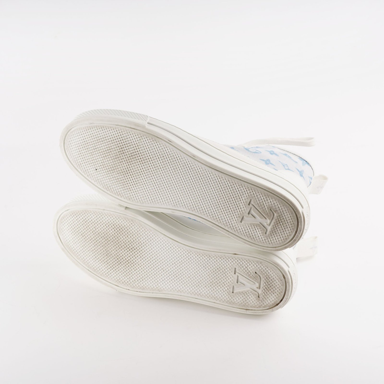 stellar-trainers-36-affordable-luxury-472967-1 Stellar Trainers 36 ? - LOUIS VUITTON - Affordable Luxury