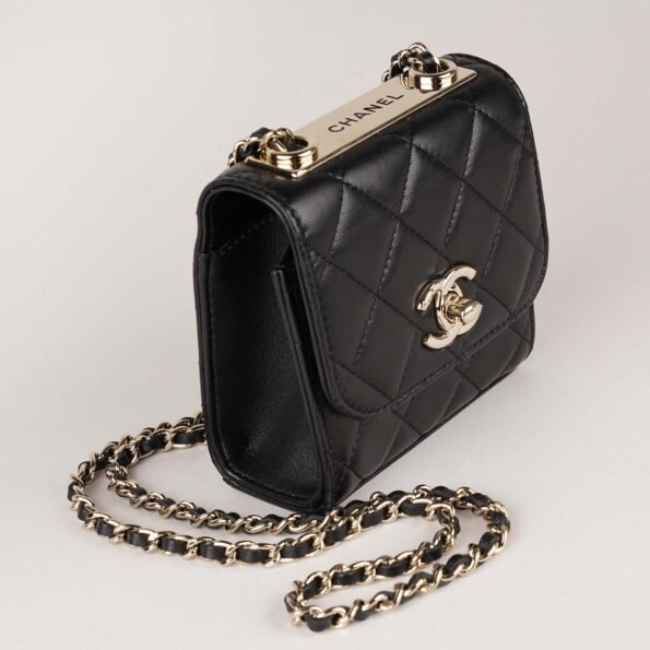 Trendy Clutch on Chain - CHANEL - Affordable Luxury