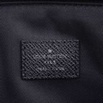vertical-tote-bag-affordable-luxury-494144-1