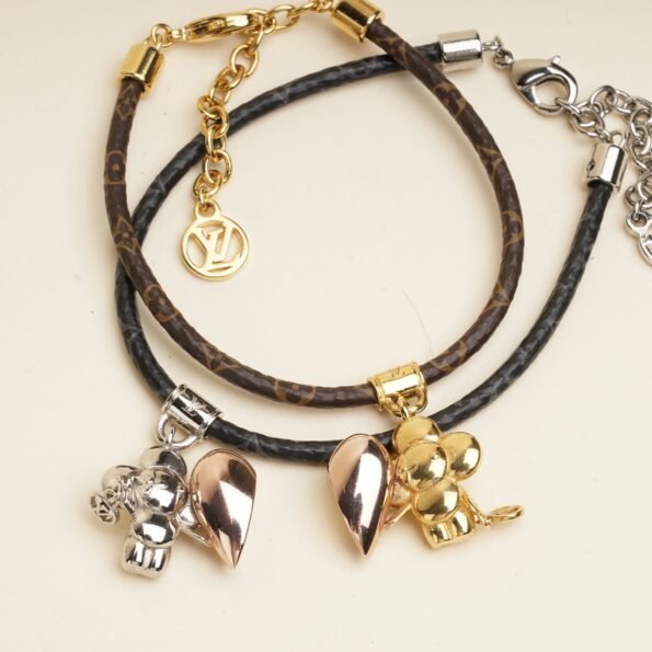 Vivienne Amour Bracelet Set - LOUIS VUITTON - Affordable Luxury