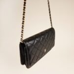 wallet-on-chain-affordable-luxury-536622-1