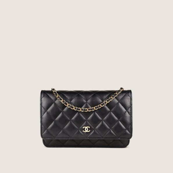 Wallet On Chain - CHANEL - Affordable Luxury