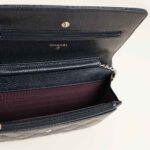 wallet-on-chain-affordable-luxury-205132-1