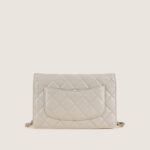 wallet-on-chain-affordable-luxury-455640-1