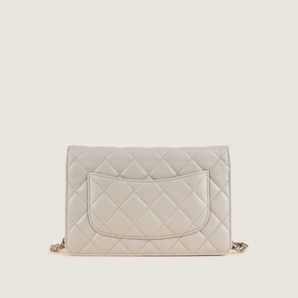 Wallet On Chain - CHANEL - Affordable Luxury