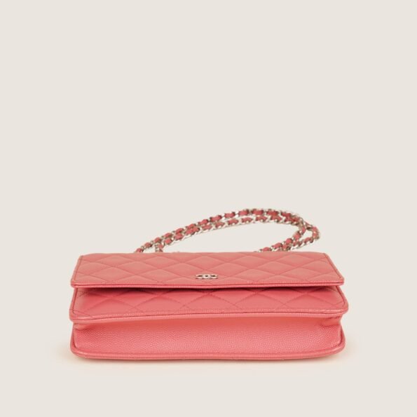 Wallet On Chain - CHANEL - Affordable Luxury