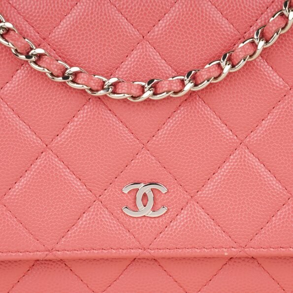 Wallet On Chain - CHANEL - Affordable Luxury