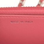 wallet-on-chain-affordable-luxury-788729-1