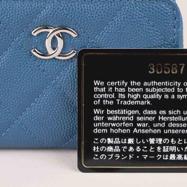 Zipped Coin Purse - CHANEL - Affordable Luxury
