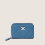 zipped-coin-purse-affordable-luxury-748061-1